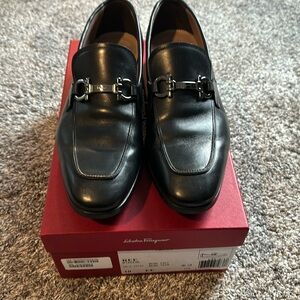 Salvatore Ferragamo Moccasin Leather Loafer Size 10EE